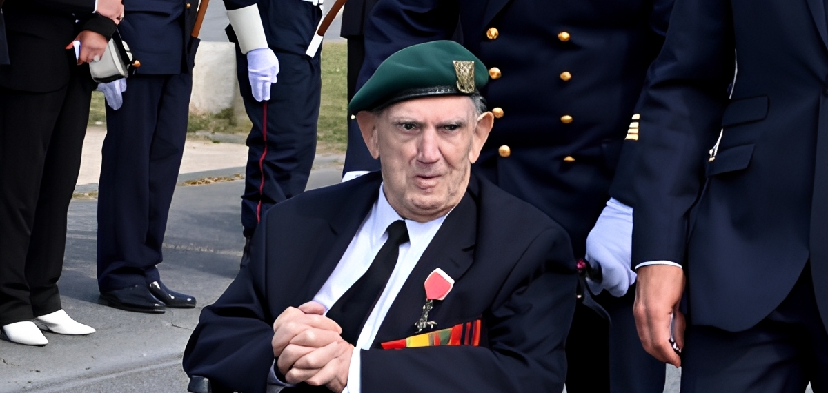 Le dernier vétéran du commando Kieffer, qui a participé au Débarquement en Normandie le 6 juin 1944, est décédé ce lundi. Retour sur le parcours d’un héros français.